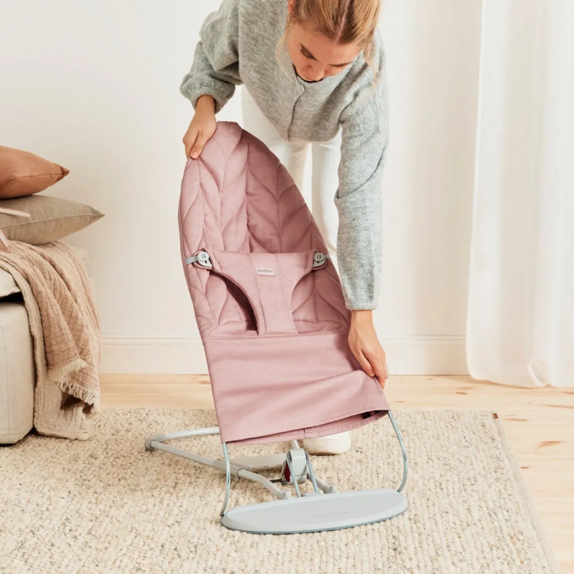 BabyBjörn Bliss Skråstol Woven Bladmønstret Quilt, Gammelrosa