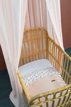 Baby's Only Sengehimmel, Old Pink