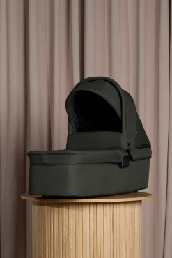 Beemoo BFF60 2 Søskendevogn inkl. Liggedel, Dark Forest