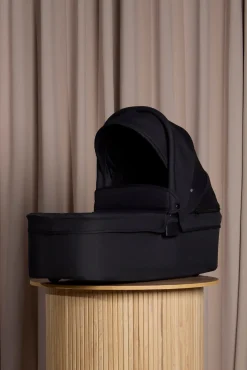 Beemoo BFF60 2 Søskendevogn inkl. Liggedel, Night Black