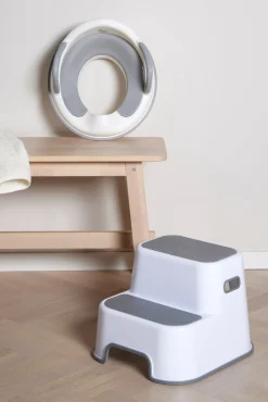 Beemoo CARE Assist Toiletsæde & Skammel, White/Grey
