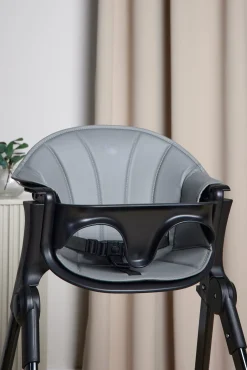 Beemoo CARE Harmony Højstol inkl. Hynde, White/Wood/Grey