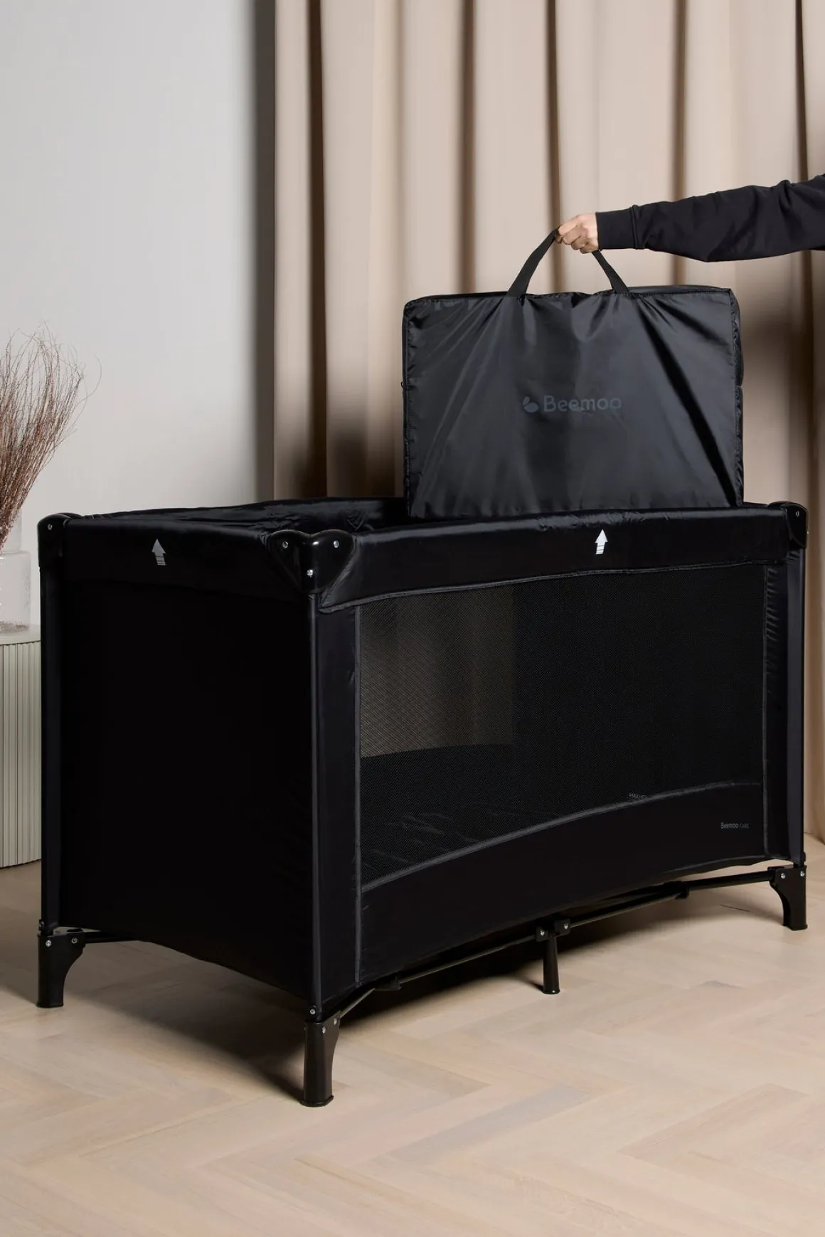 Beemoo CARE Weekendseng inkl. Madras, Black