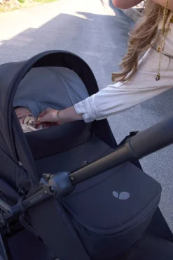 Beemoo Easy Fly Liggedel, Jet Black