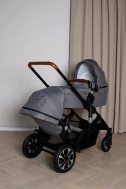 Beemoo Maxi 4 Twin Søskendevogn inkl. Cybex Aton B2 i-Size Autostol Baby & Base, Grey/Volcano Black