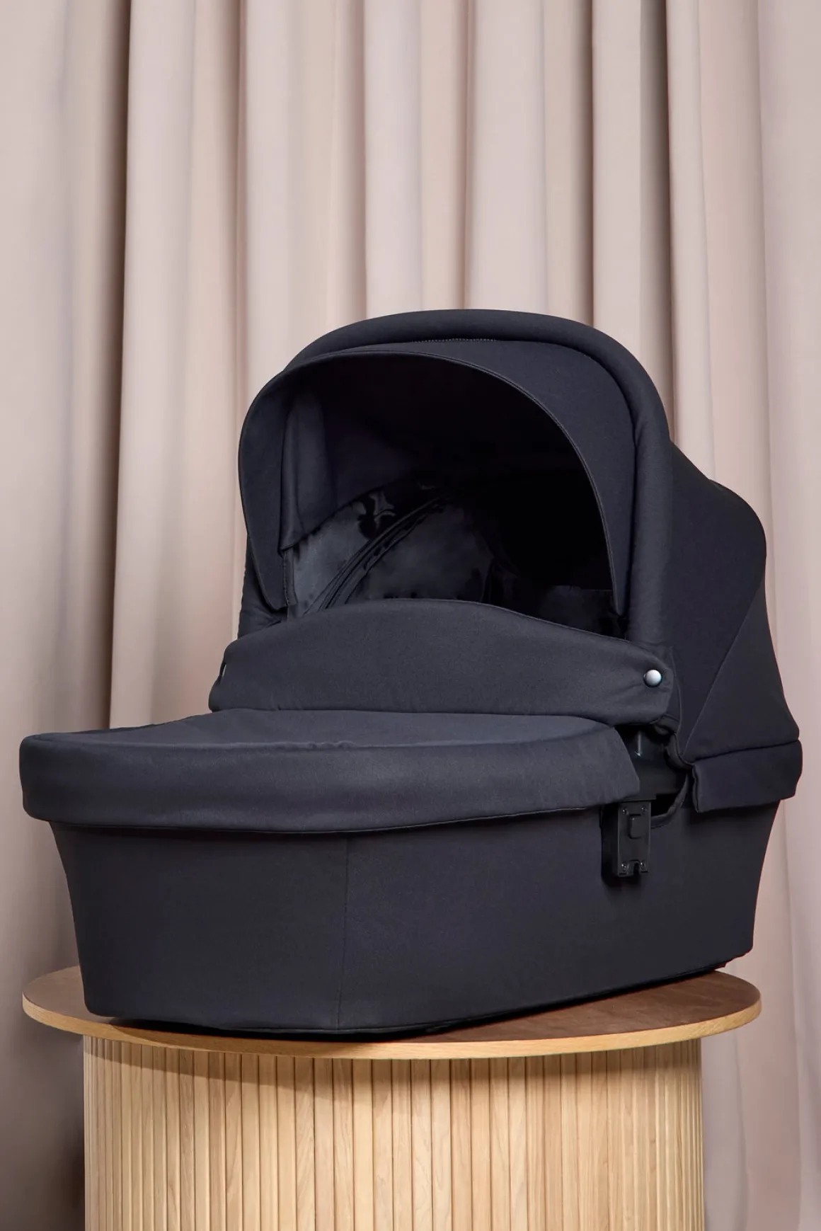 Beemoo Pro Twist Duovogn inkl. Beemoo Route Autostol Baby & Base, Coffee Black/Black Stone