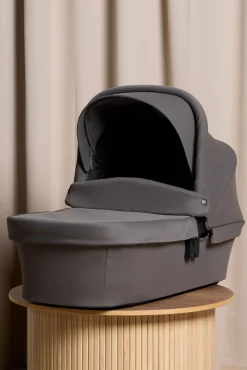 Beemoo Pro Twist Duovogn inkl. Beemoo Route Autostol Baby & Base, Mocha Grey/Black Stone