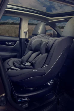 Beemoo Reverse i-Size Bagudvendt Autostol, Black Stone