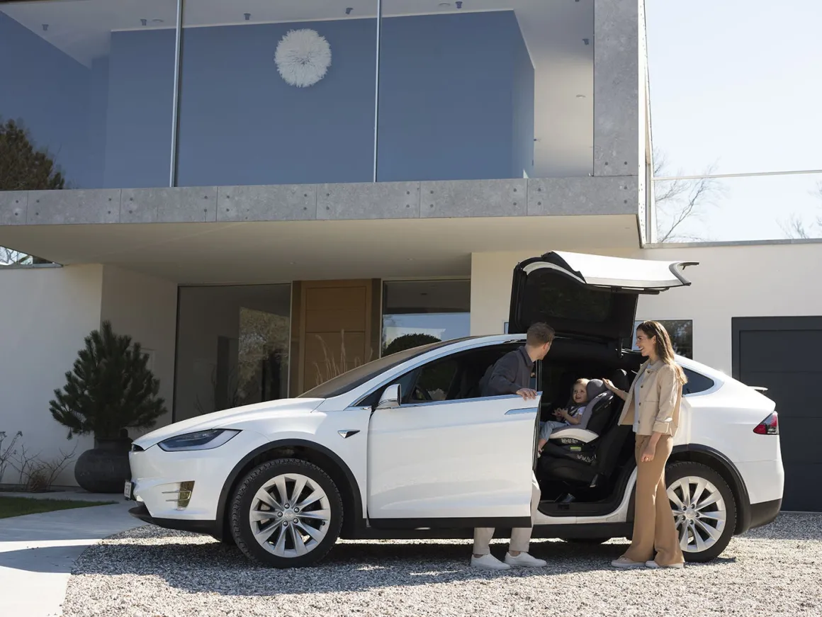 BeSafe iZi Turn i-Size Autostol, Fresh Black Cab