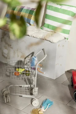 Cloudberry Castle Indkøbsvogn, Lysegrå