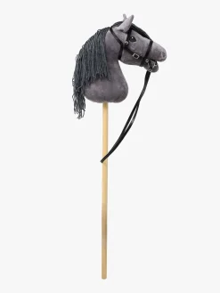 Cloudberry Castle Kæphest Yrsa