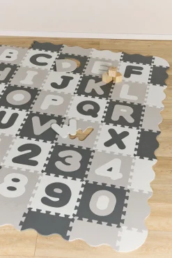 Cloudberry Castle Tal Og Alfabetet Legetæppe