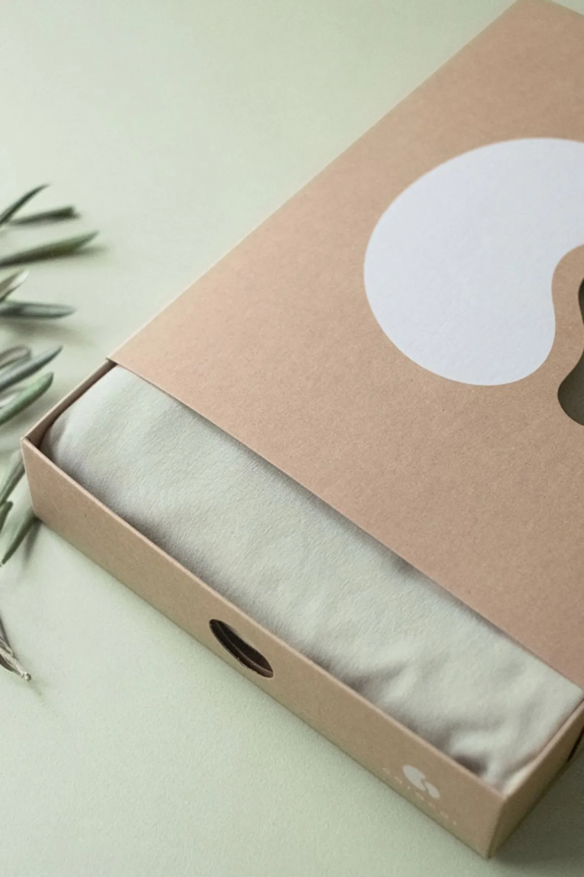 Coracor Strækvikle Natural Dye, Olive