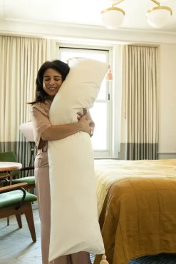 DockATot Cosset Graviditetspude, Sand Chambray