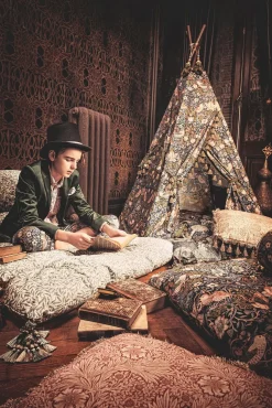 DockATot Futon Royal Madras, Strawberry Thief