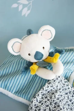 DouDou Nusseklud, Yoca Le Koala