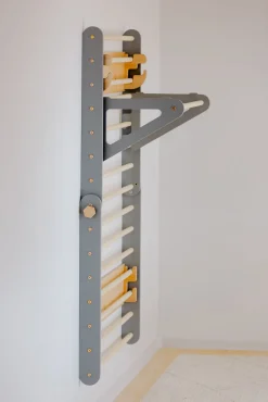 Duck Woodworks Klatretrekant Væg, Grå