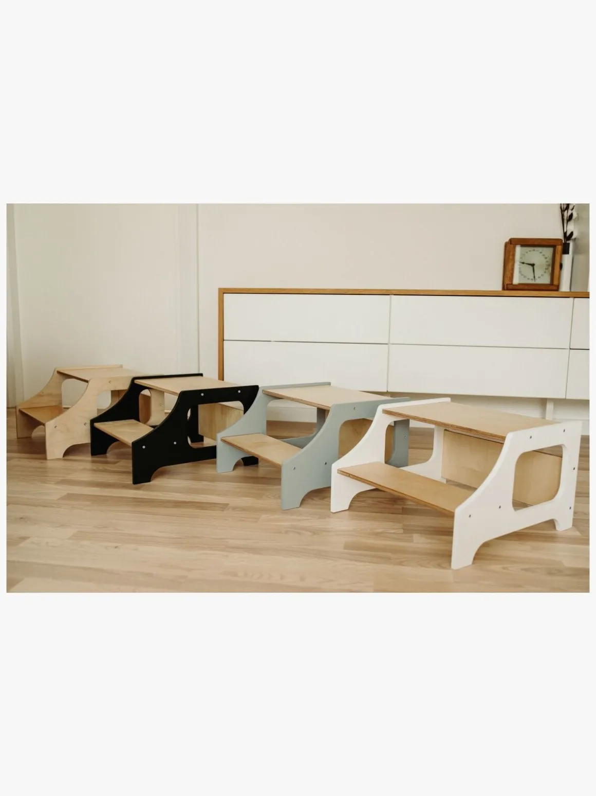 Duck Woodworks Skammel, Sort