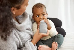 Everyday Baby Sutteflaske Glas 150 ml, Grå