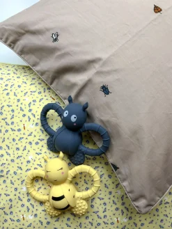 FILIBABBA Bella the Bee Bidelegetøj, Pale Banana