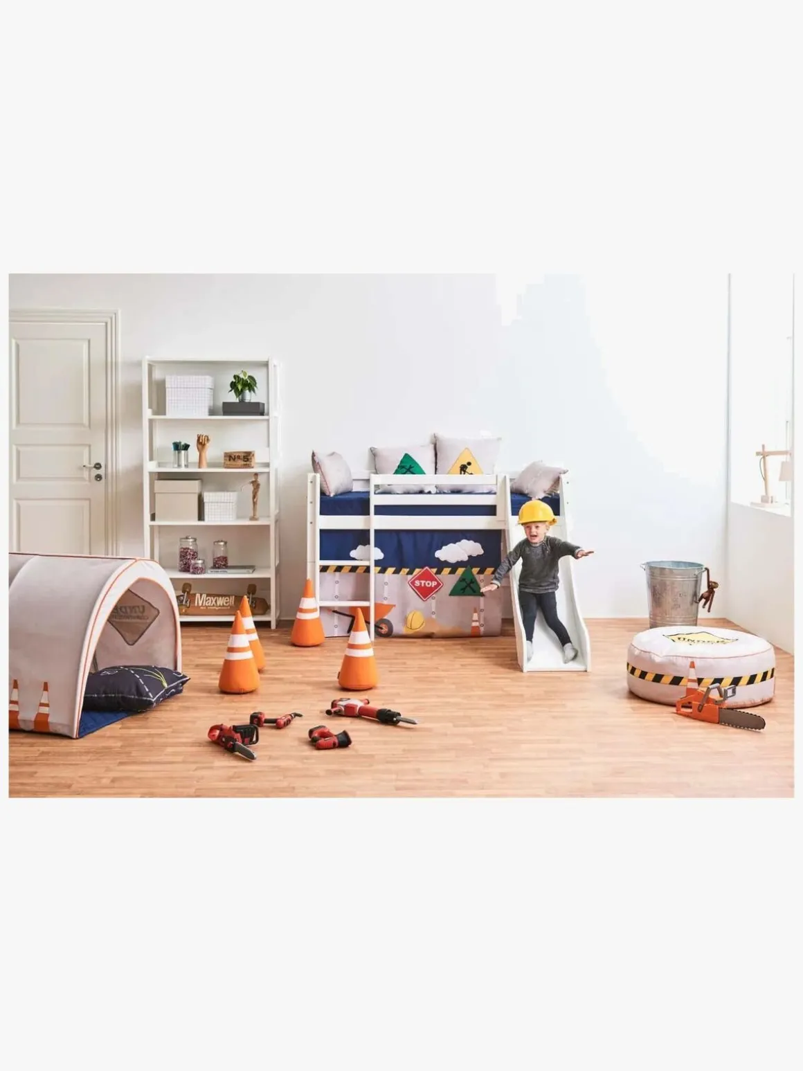 Hoppekids ECO Dream Halvhøj Seng med Rutsjebane og Stige 90x200, Hvid