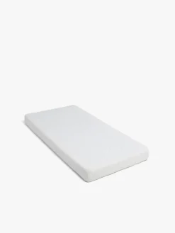 JLY BELLA Skyet Juniorseng 70x140  med BabyMatex Madras Carpathia