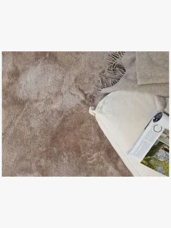 KM Carpets Cozy Gulvtæppe 133x190, Linne