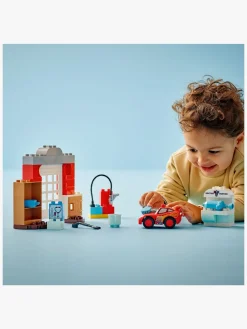 LEGO DUPLO Disney 10456 Lynet McQueens besøg i Docs værksted