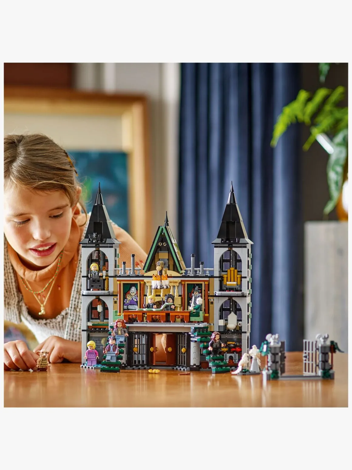 LEGO Harry Potter 76453 Malfoy-familiens herregård