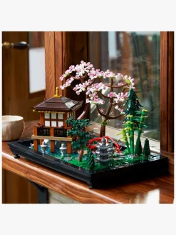 LEGO Icons 10315 Fredfyldt have