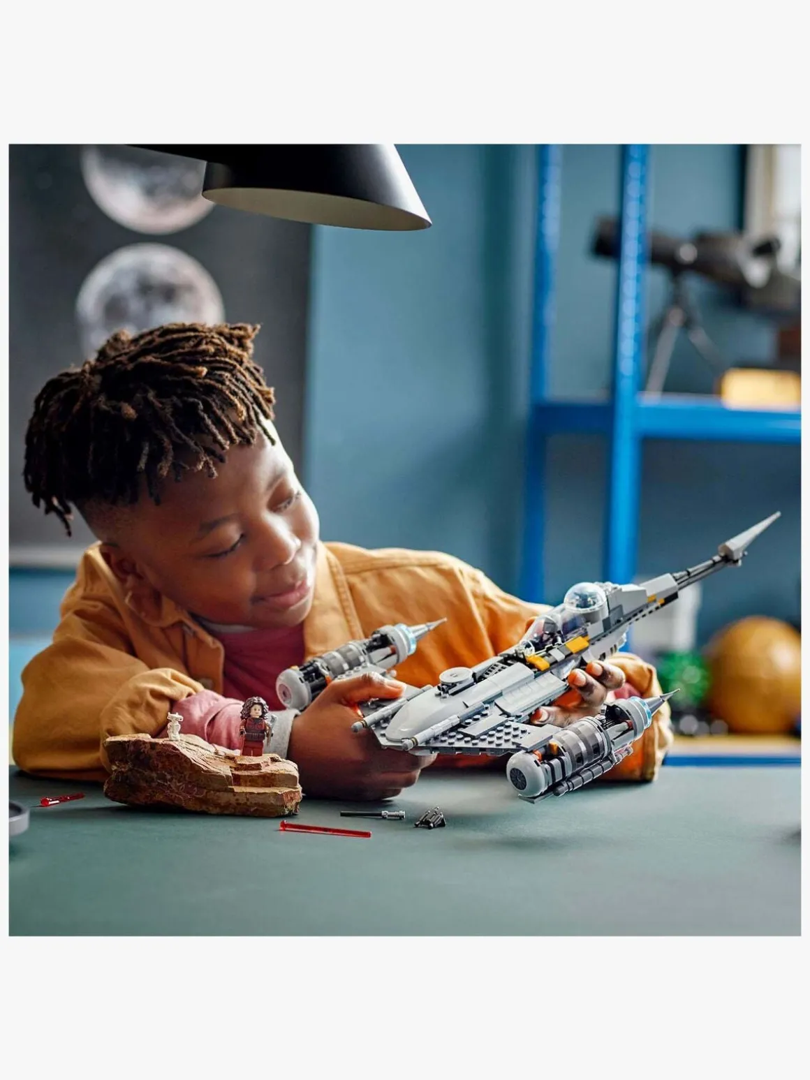 LEGO Star Wars 75325 The Mandalorian’s N-1 Starfighter