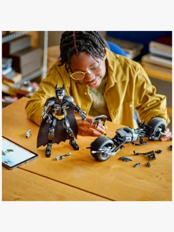 LEGO Super Heroes 76273 Byg selv-figur af Batman og Batpod-motorcyklen