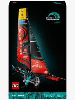 LEGO Technic 42174 Emirates Team New Zealand AC75-yacht
