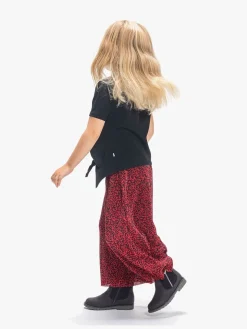 Luca & Lola Enrica Bukser, Flowers