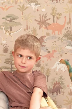 Majvillan Tapet Dinosaur Vibes, Sandy Beige