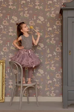 Majvillan Tapet Old Garden, Plum