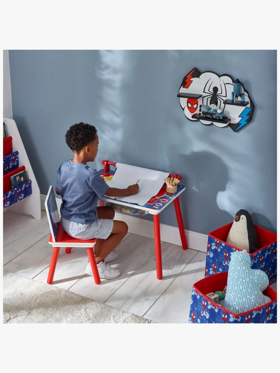 Marvel Spidey & His Amazing Friends Skrivebord med Stol, Rød