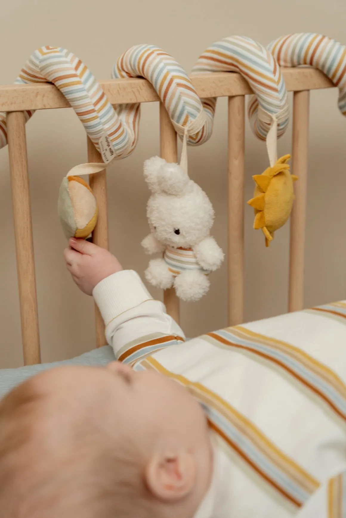 Miffy Vintage Sunny Stripes Aktivitetslegetøj