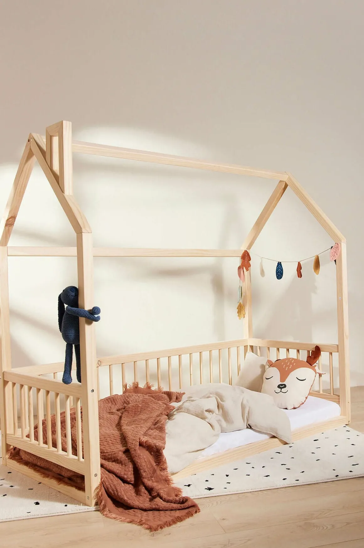 Minitude Nordic MASON Junior-/Montessori-seng 70x160, Træ