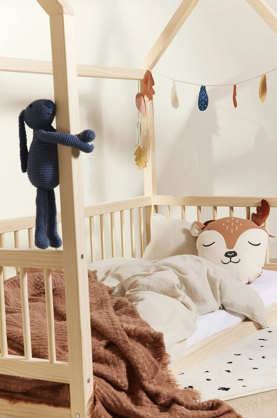 Minitude Nordic MASON Junior-/Montessori-seng 70x160, Træ