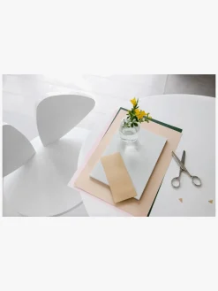 Nofred School Stol Mus, White