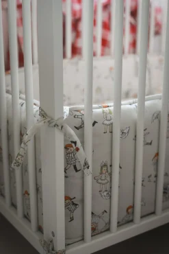 Pippi Langstrømpe Sengerand 30x360