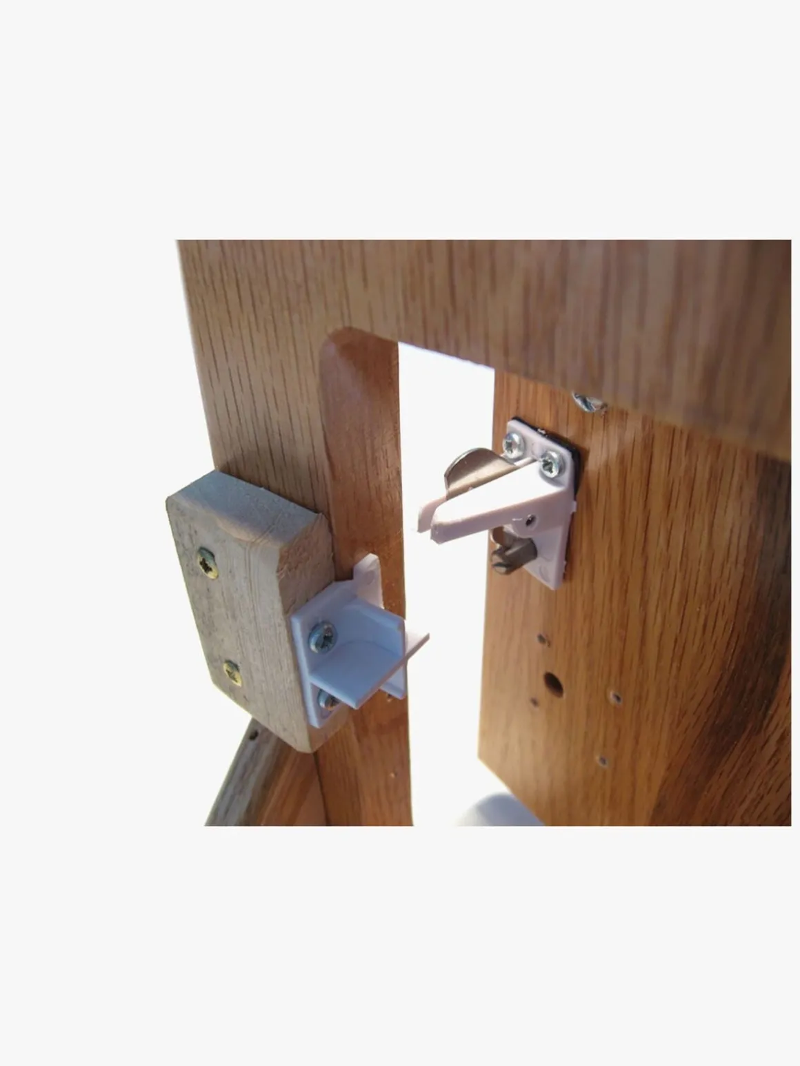 Reer Magnetisk Lås, Hvid