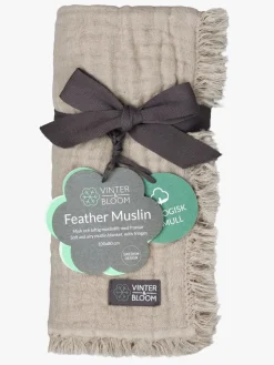 Vinter & Bloom Feather Tæppe/ Stofble i Musselin EKO, Pebble Greige