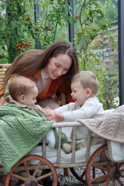 Vinter & Bloom Tæppe Cuddly, Sand Beige